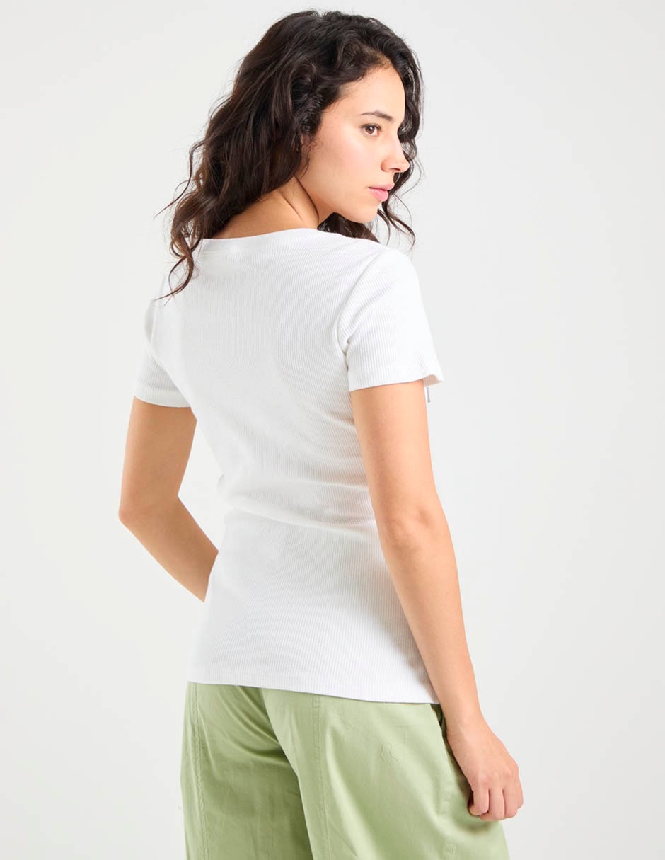 Playera manga corta aéropostale cuello redondo para mujer 4