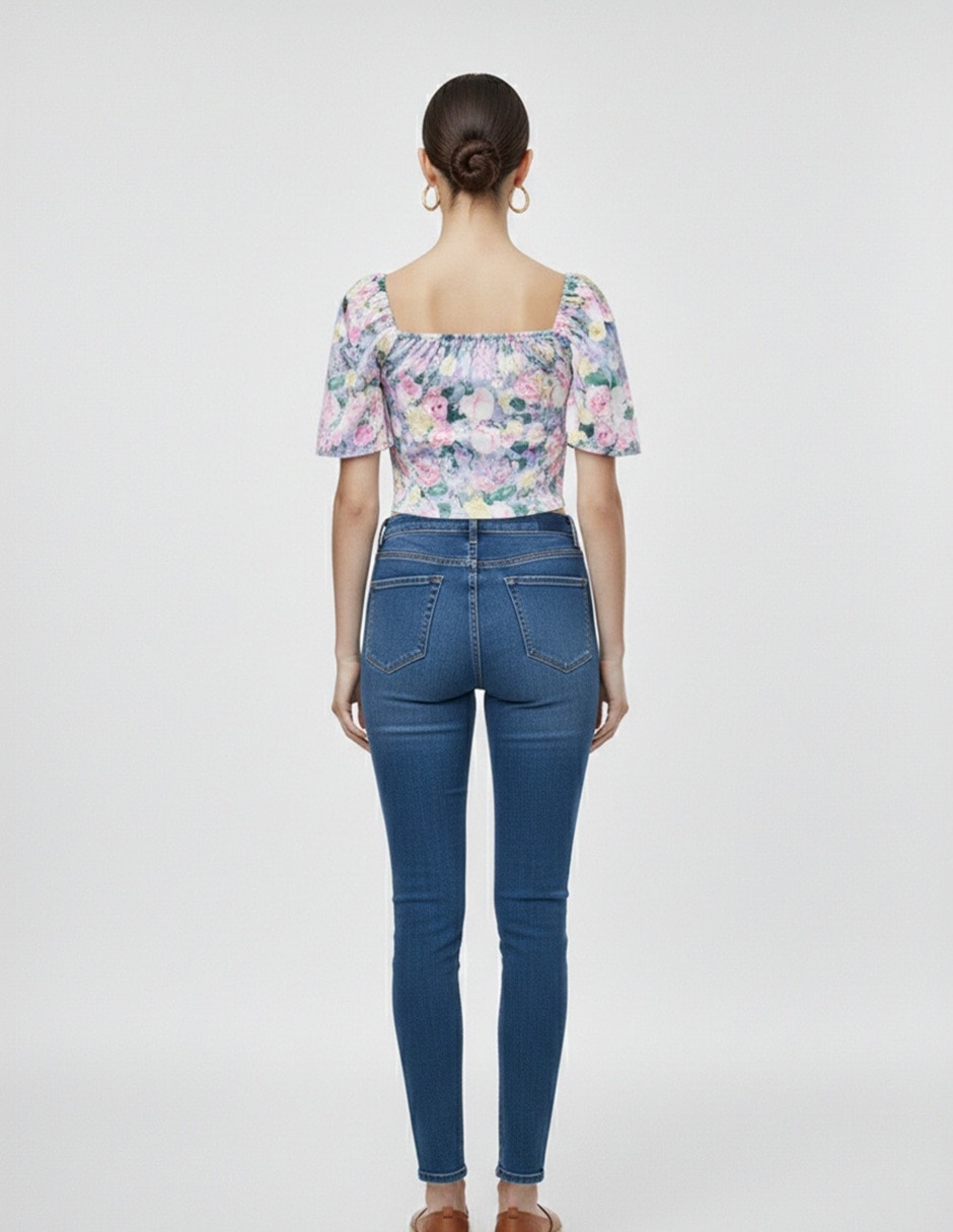 Top con manga pieces cuello redondo