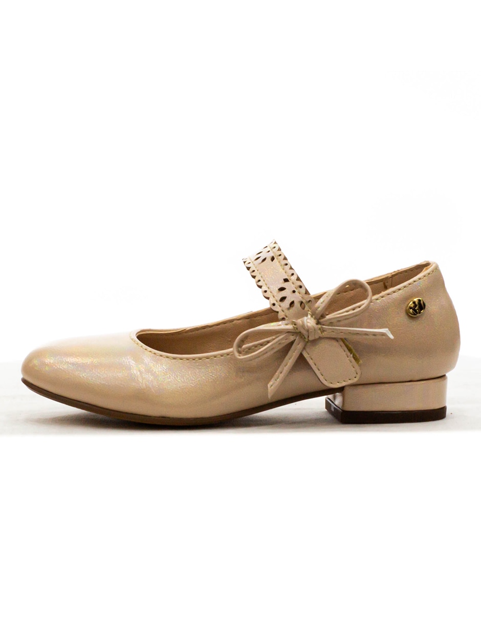 Zapato Jakuna de charol para niña