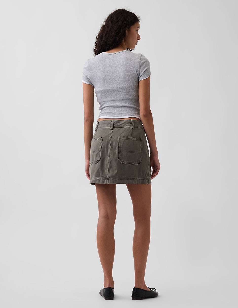 Falda corta para mujer