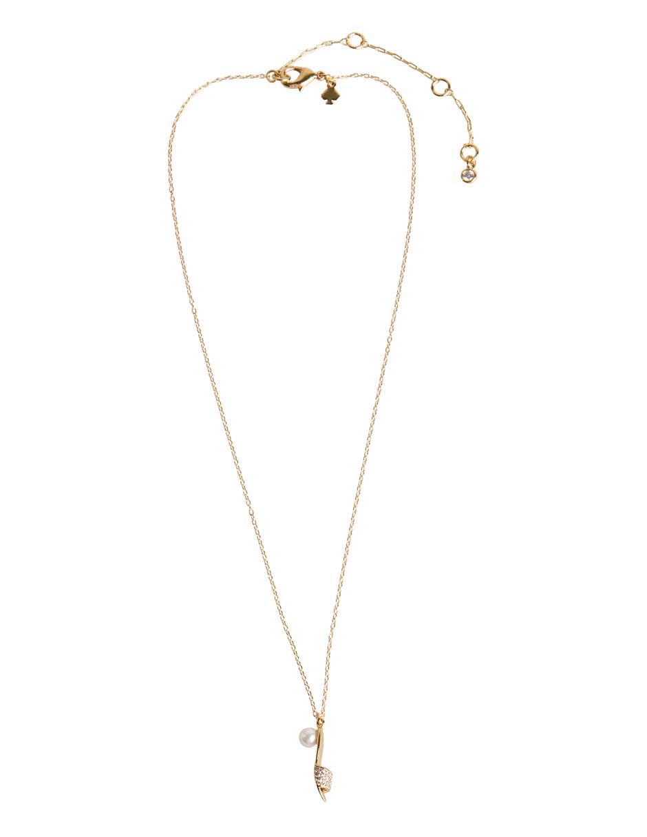 Collar de zapatilla Kate Spade con acabado pulido