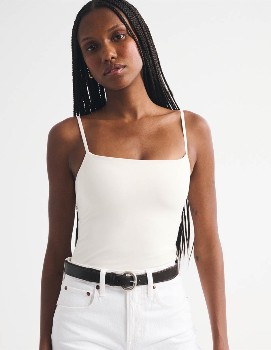 Top cuello sin cuello escote cuadrado tirante ajustable 7
