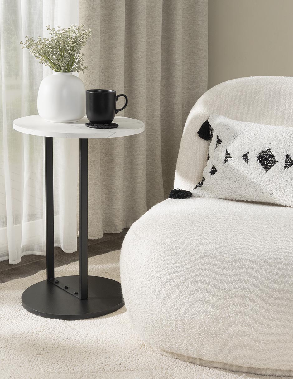 Mesa de servicio Tahmek Cantia de metal y madera