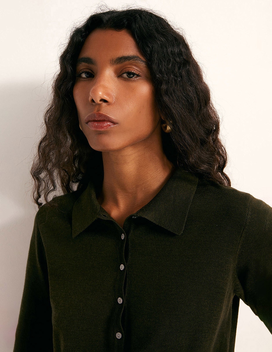 Suéter cuello polo para mujer 4