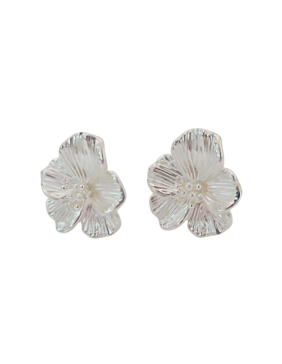 Broqueles de flor Maria Rayuela con acabado baño de rodio