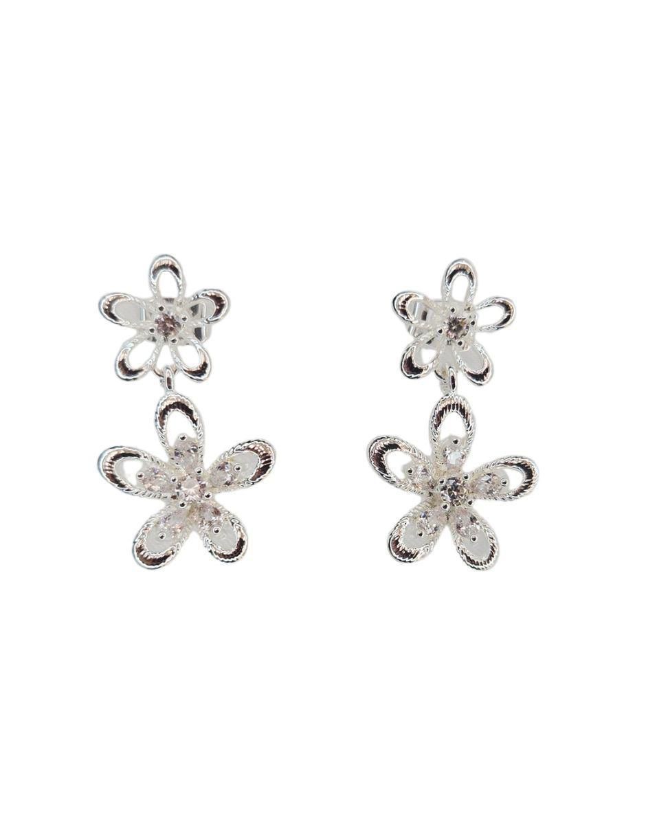 Aretes largos de flor Maria Rayuela con acabado baño de rodio zirconia