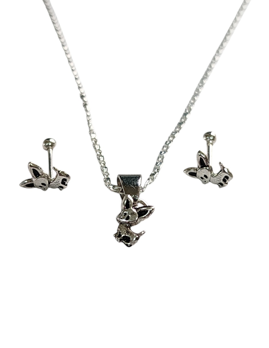 Aretes y collar de perro Limerence By Claudia Herrera Chihuahua de plata P925
