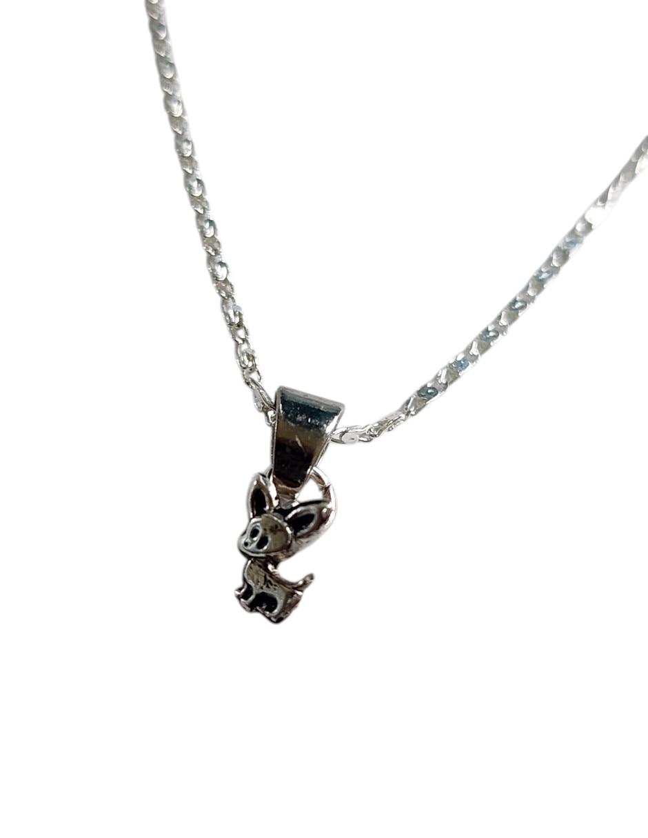 Collar con dije de perro Limerence By Claudia Herrera de plata P 925