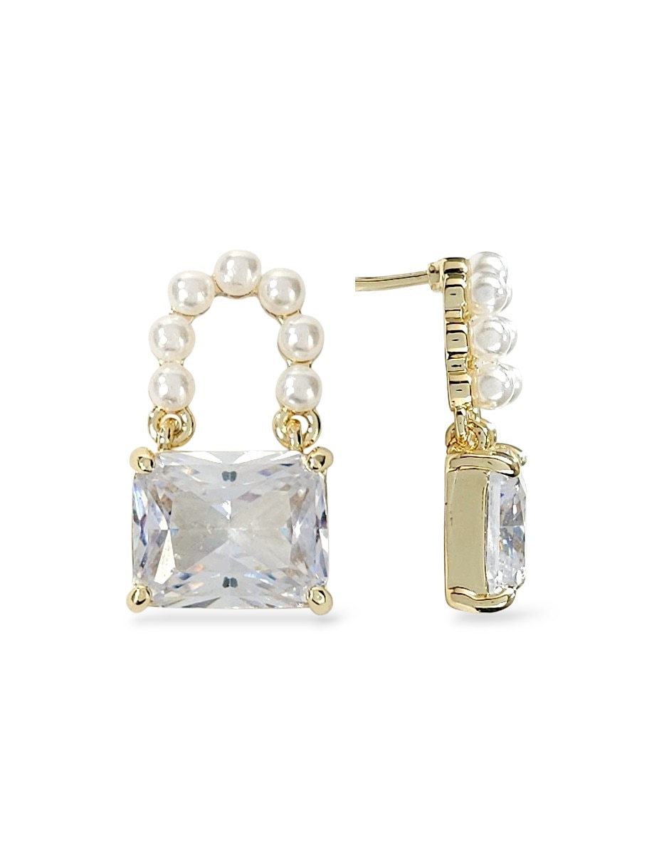 Aretes y collar de (si aplica) Diferentes formas GENERICO Sin familia o colección No aplica de Oro laminado 18 k Zirconia