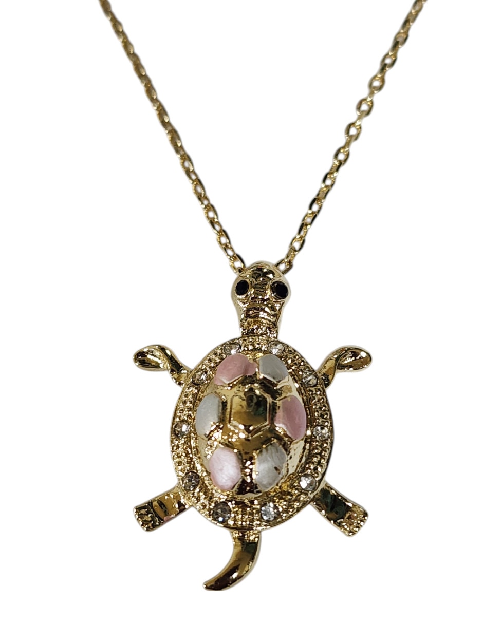 Collar con dije de tortuga Limerence by Claudia Herrera Mar de oro laminado 14 K