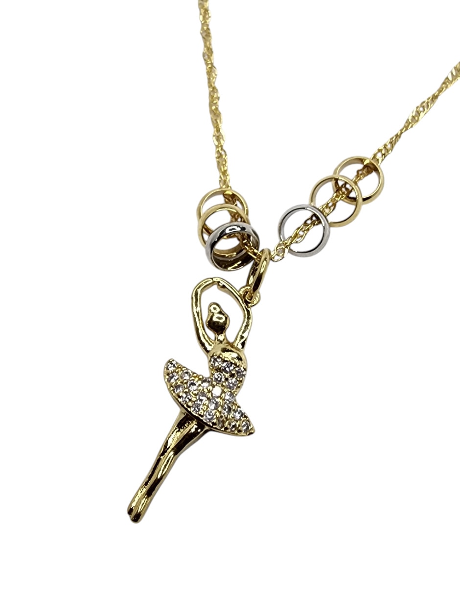 Collar con dije de niña Limerence By Claudia Herrera Ballet de oro laminado 14 K