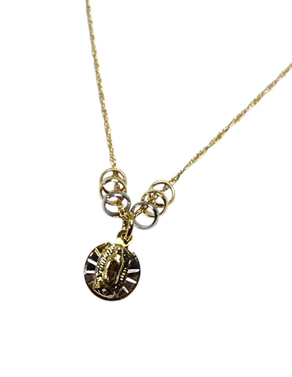 Medalla y cadena de virgen Limerence By Claudia Herrera Bautizode oro laminado 14 K
