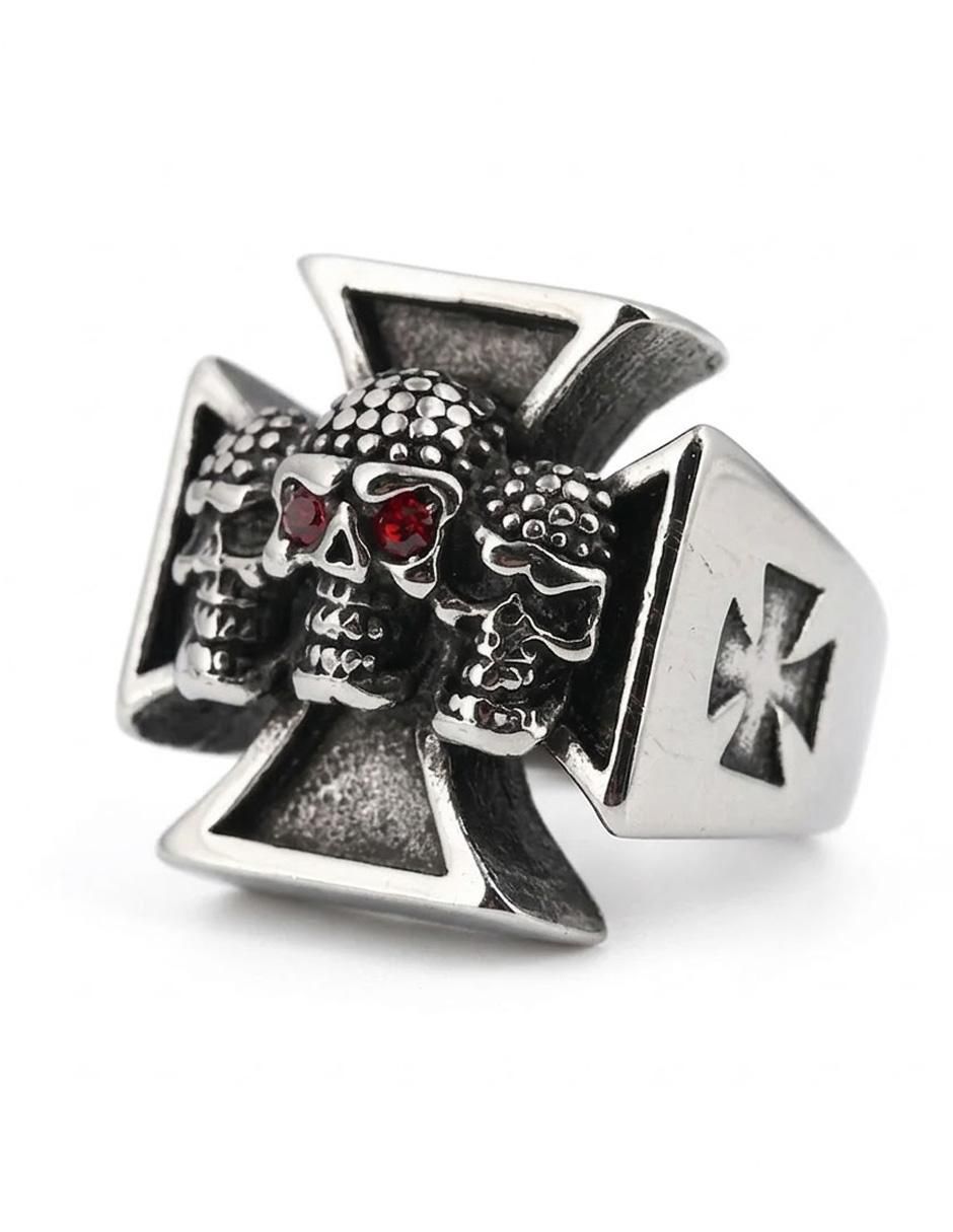 Anillo de calavera zirconia cúbica acabado pulido Anillo de calavera zirconia cúbica acabado pulido