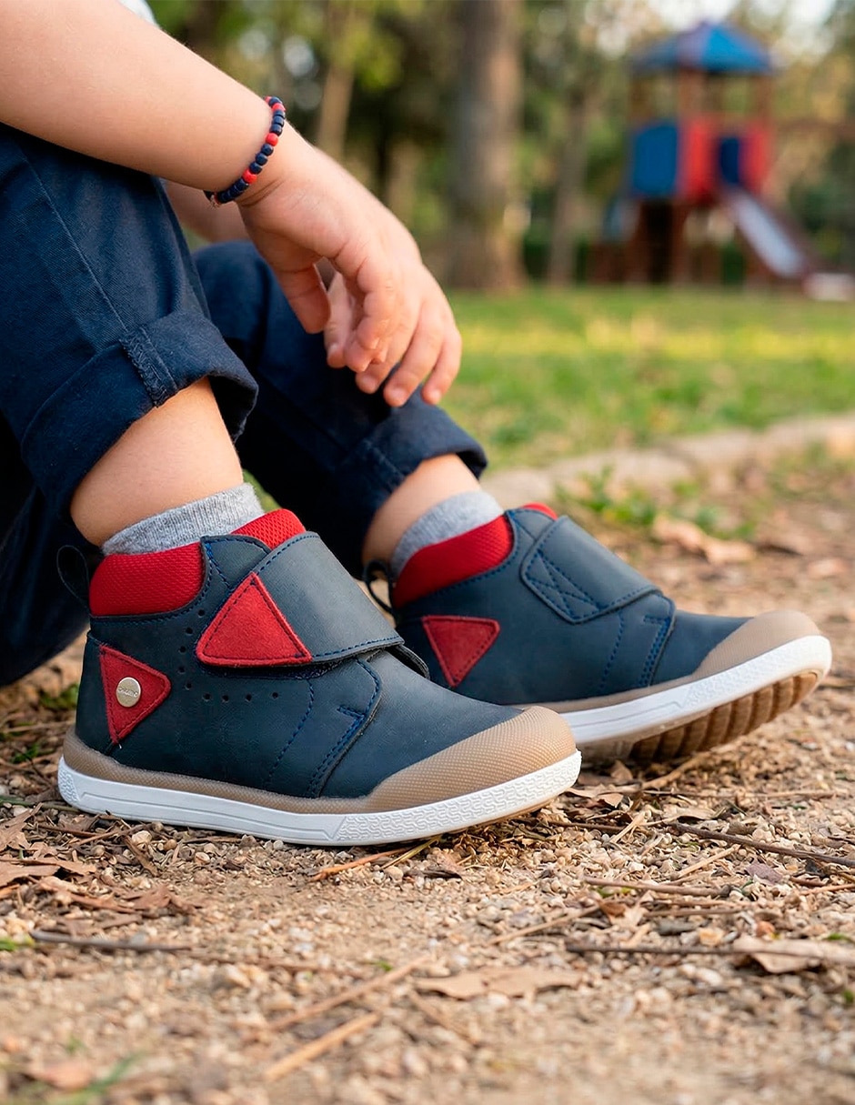 Bota Soft Step para niño 2