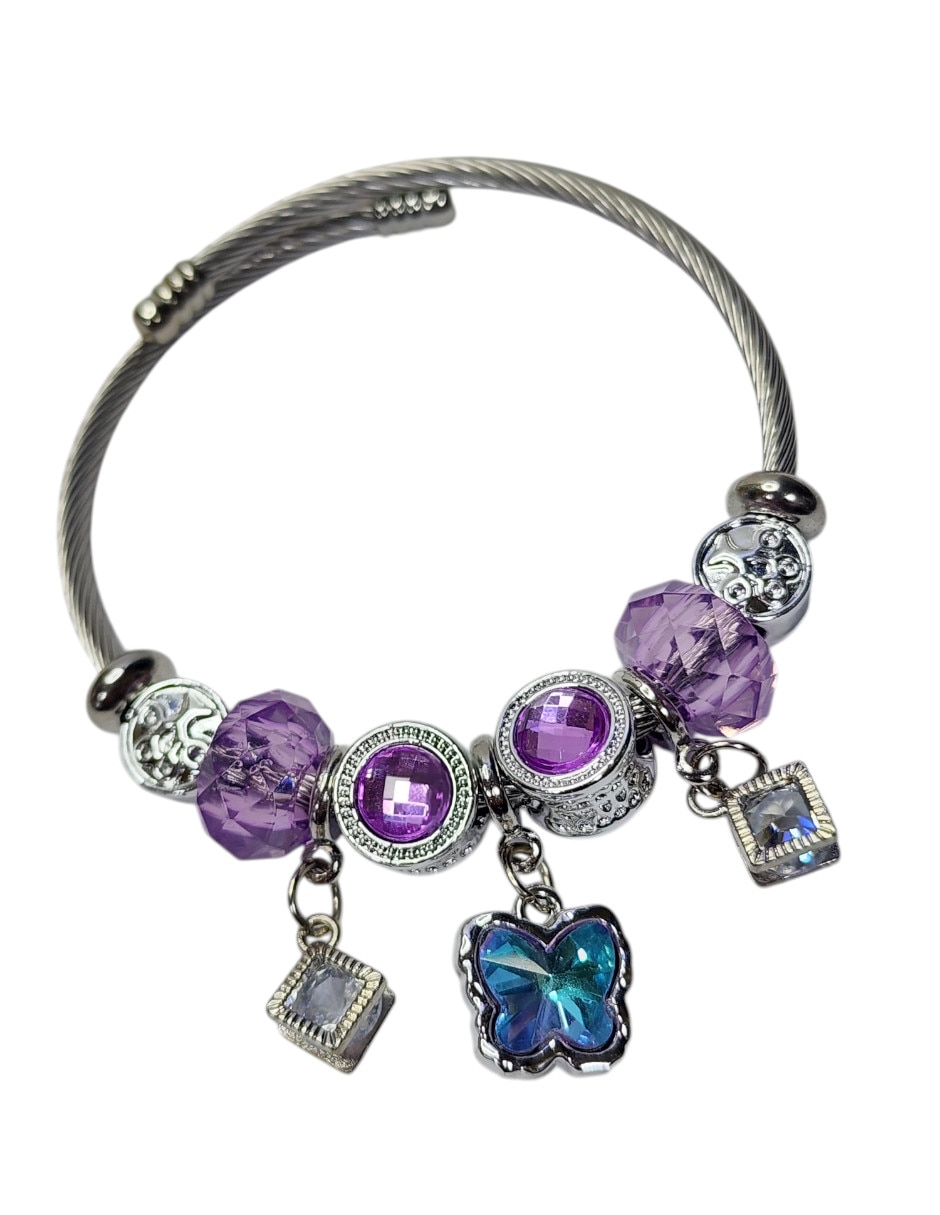Pulsera y charms Limerence by Claudia Herrera Amor con acabado