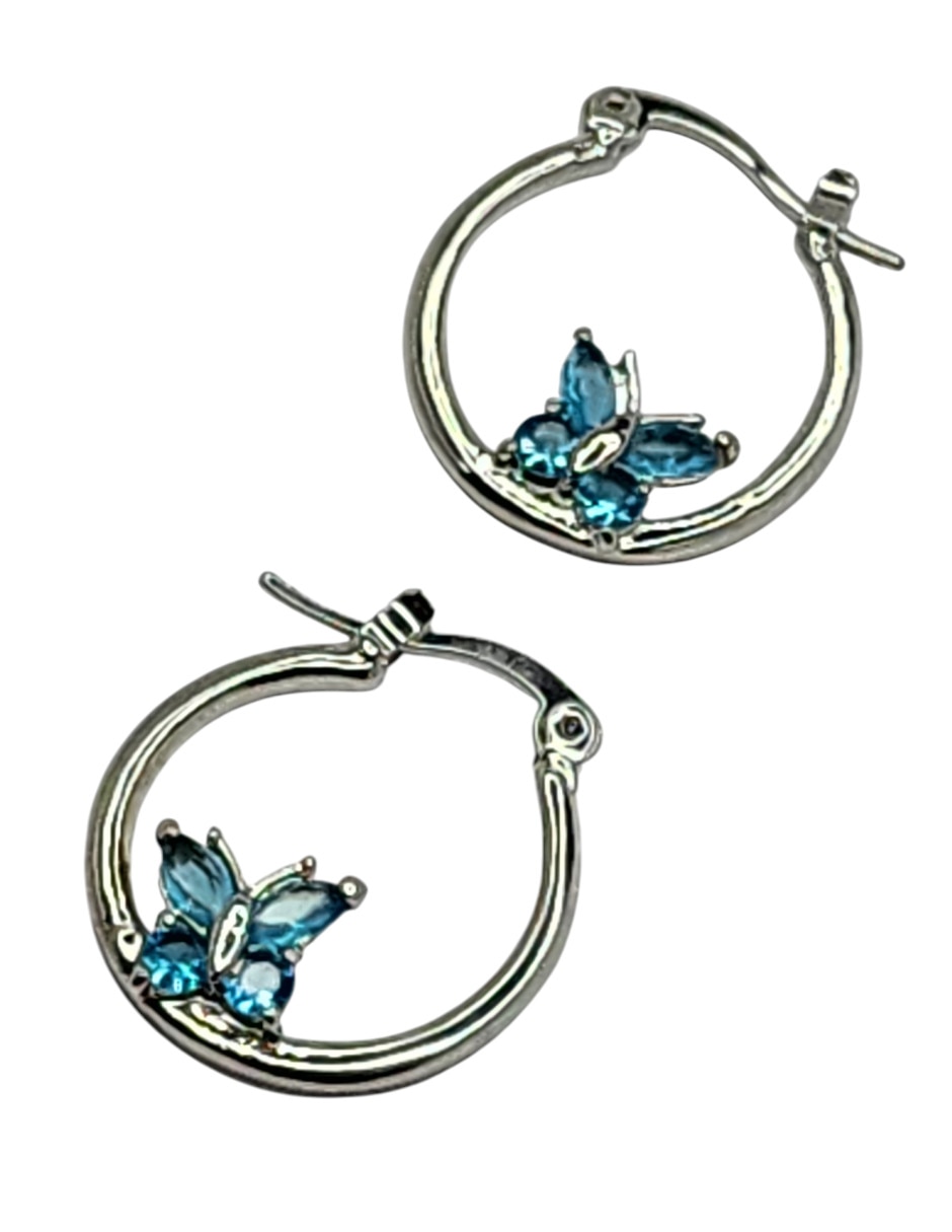 Arracadas de mariposa Limerence By Claudia Herrera de oro laminado 14 k con acabado brillante zirconia