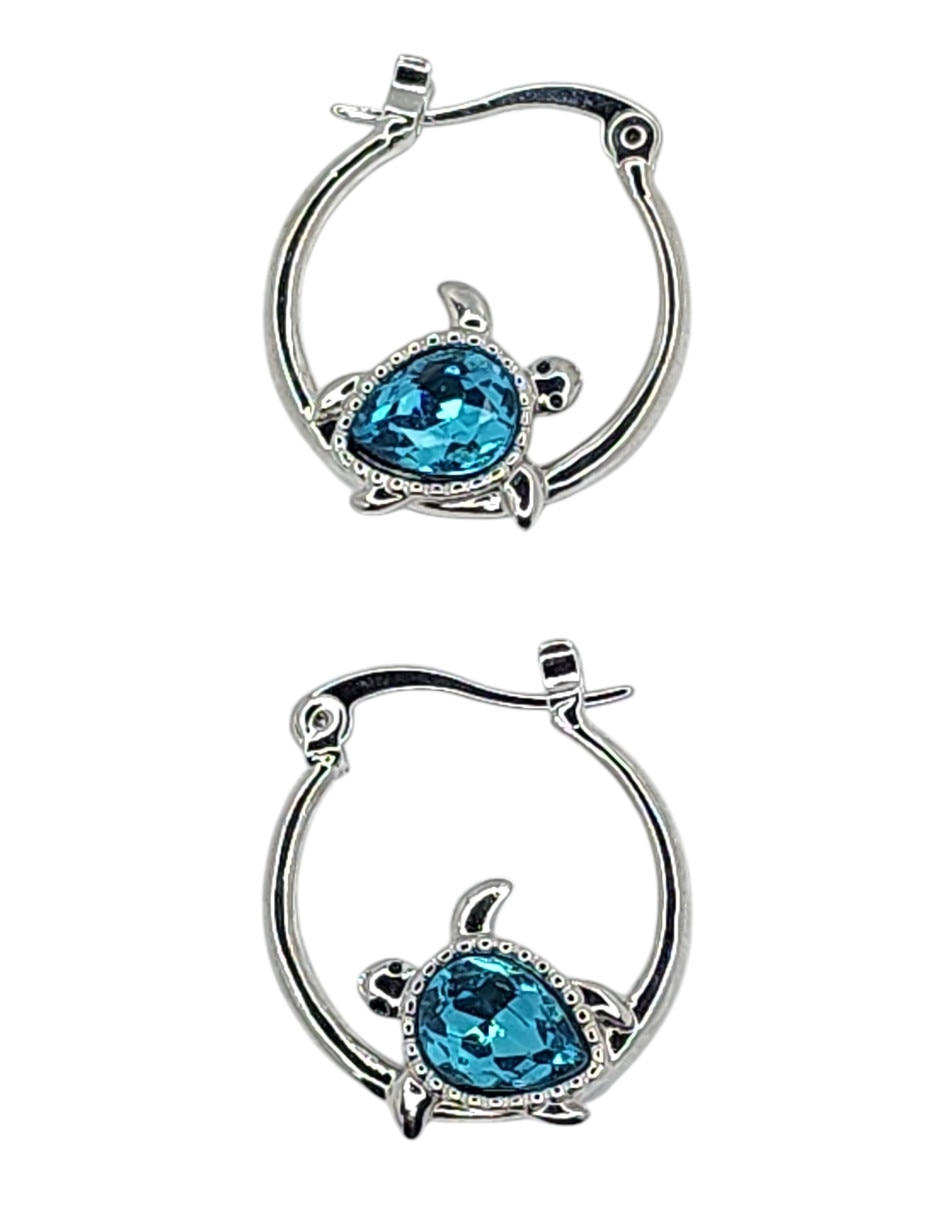 Arracadas de Tortuga Limerence By Claudia Herrera de oro laminado 14 K con acabado brillante