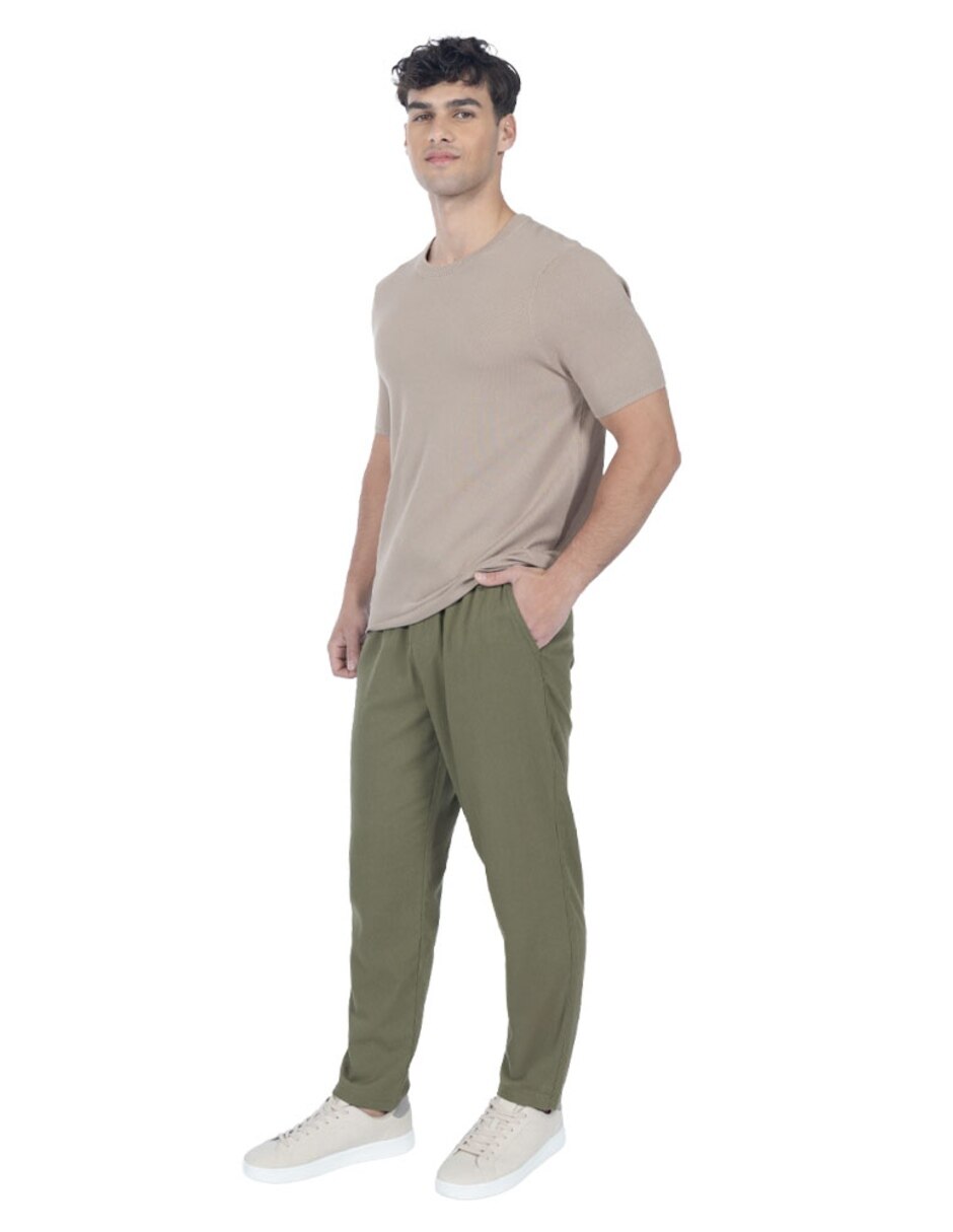 Jogger con bolsillos para hombre 5