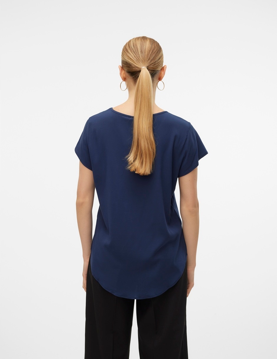 Playera manga corta cuello redondo para mujer 3