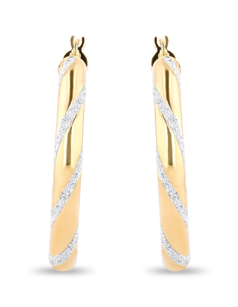 Arracadas de oro amarillo 14 K con acabado brillante