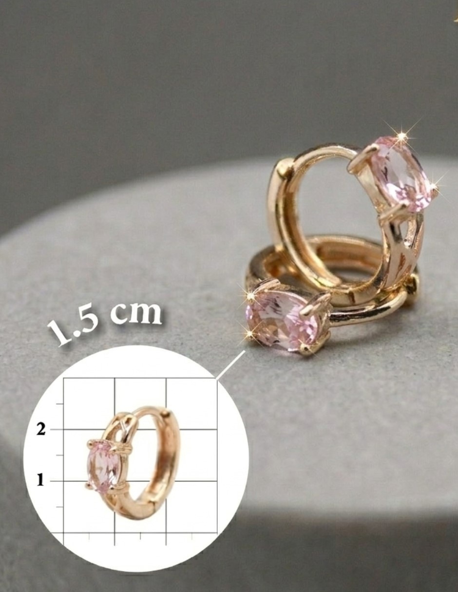 Aretes huggies de oro laminado 14 K con acabado chapa de oro zirconia cúbica 7