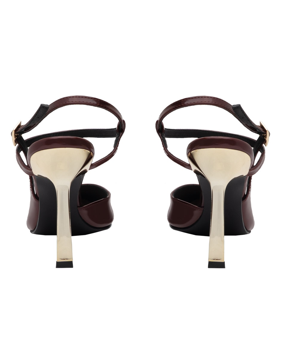 Zapatilla Charol 6