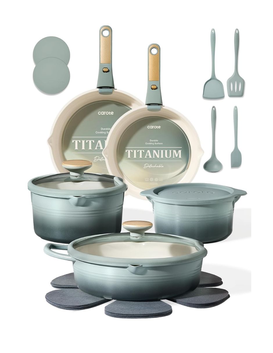Batería de cocina Carote Titanium de titanio antiadherente sin PFOA 17 piezas
