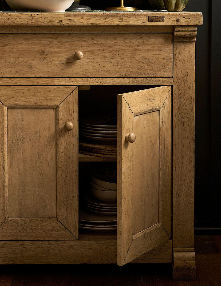 Buffet rigato de madera 3