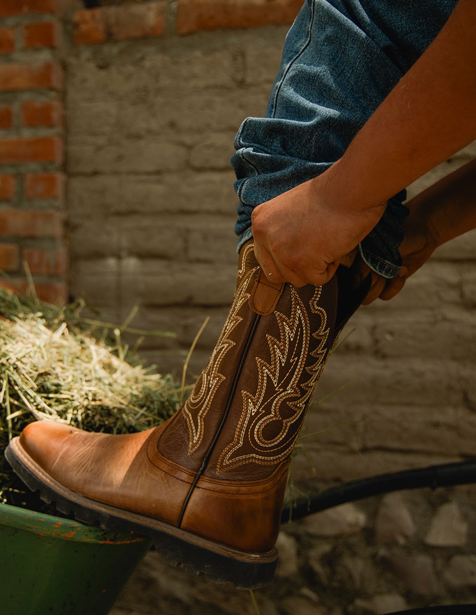 Bota vaquera de piel para hombre 4