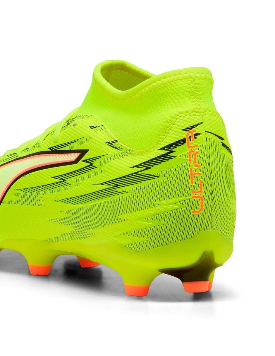 Tenis Ultra 6 Play para fútbol Puma de hombre