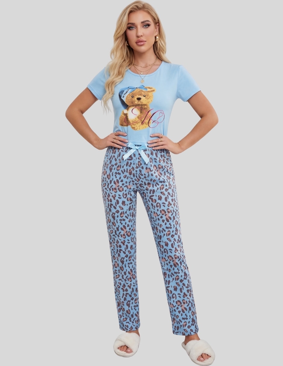 Conjunto pijama 3 piezas diferentes personajes para mujer Conjunto pijama 3 piezas diferentes personajes para mujer