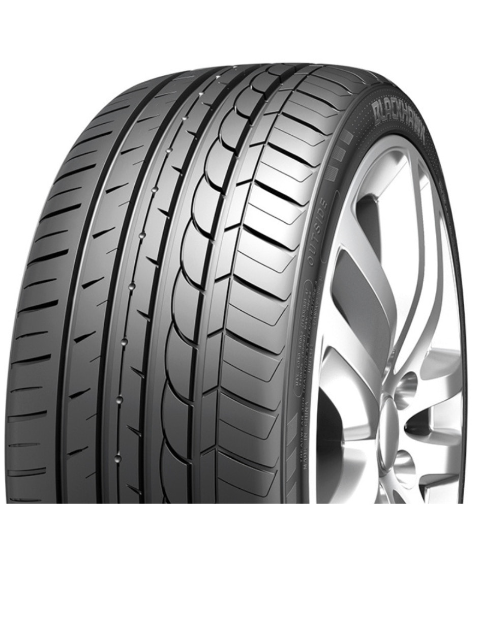Set de llantas para auto HU02 235/40 R18 3