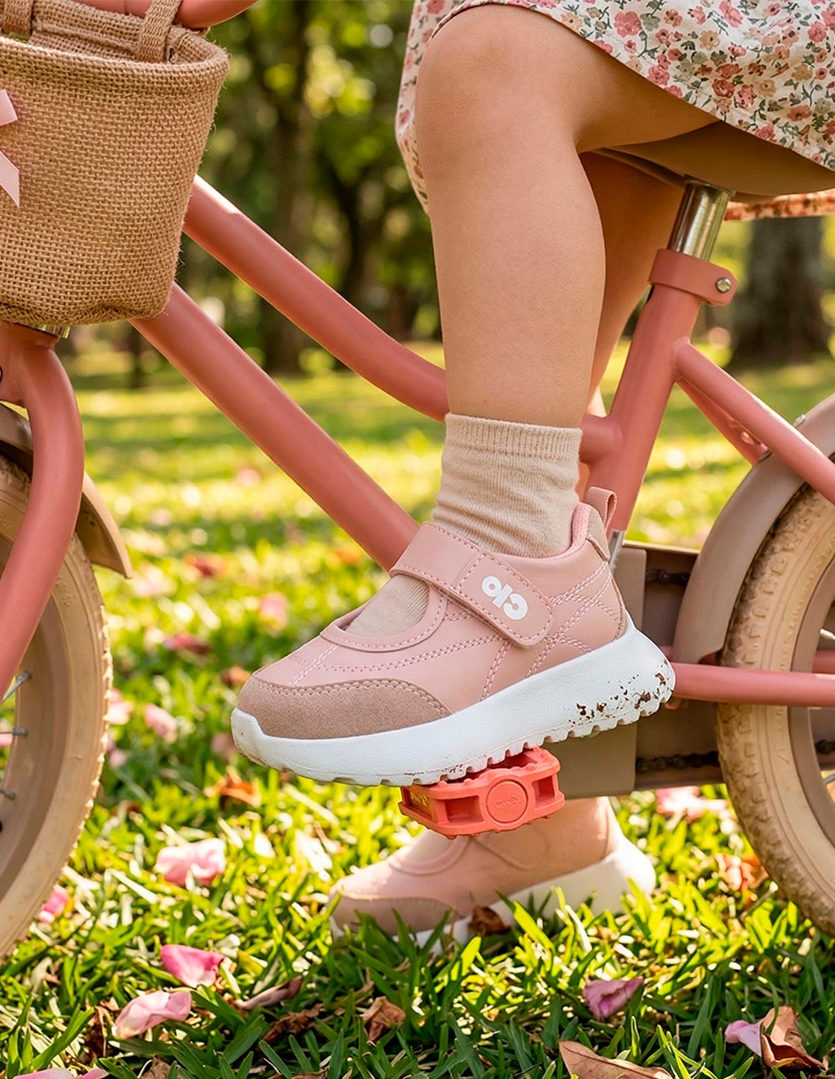 Tenis para niña Ultraligero 9