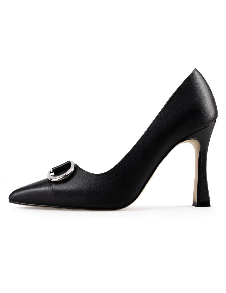 Zapatilla de piel