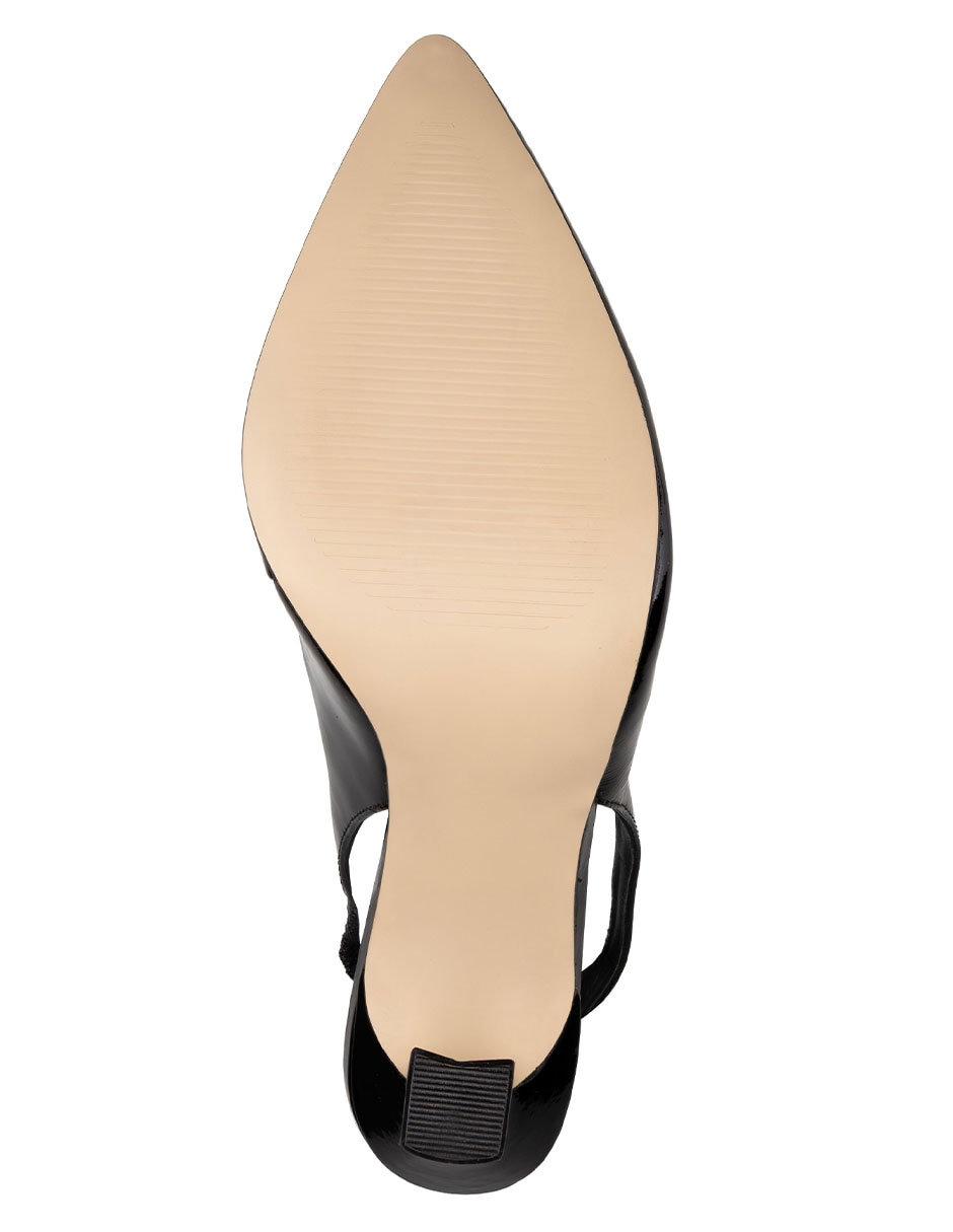 Zapatilla de charol 6