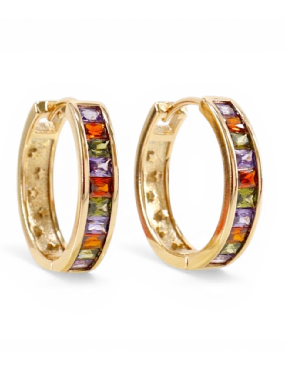 Aretes huggies redondos Cm-Top de oro laminado 14 k con acabado chapa de oro zirconia cúbica