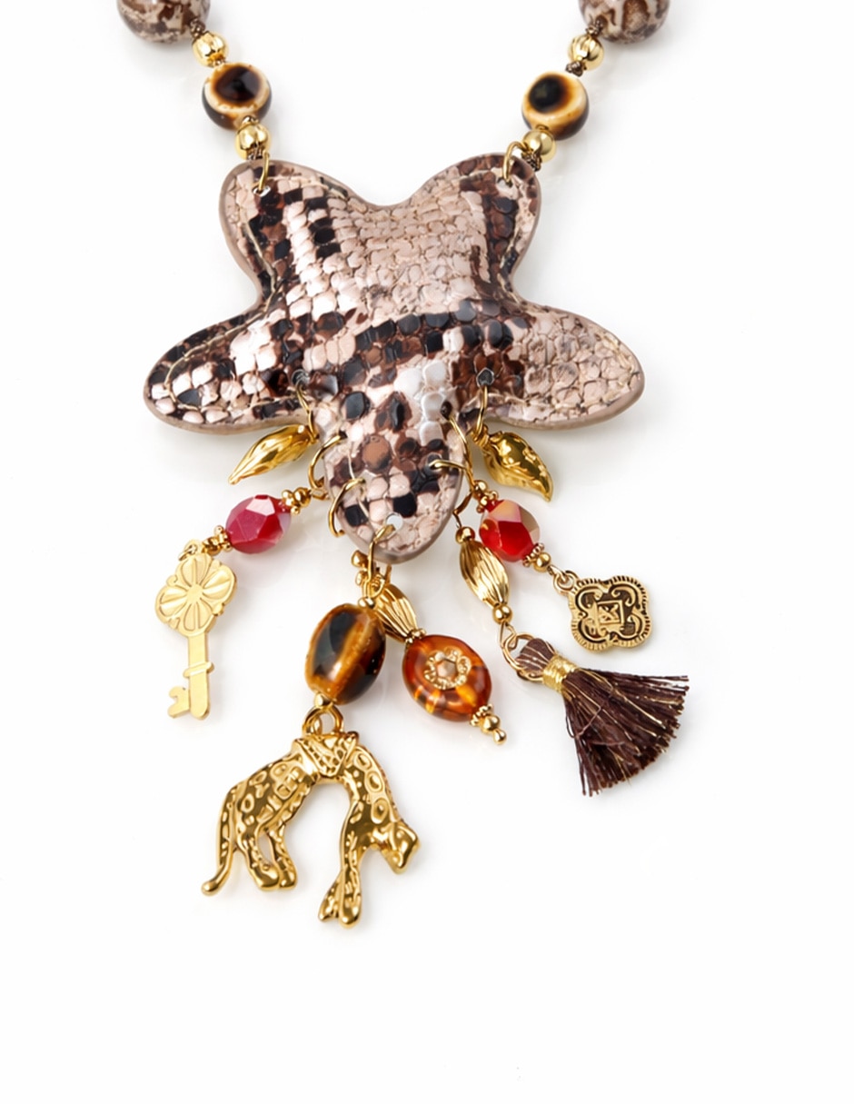 Collar de estrella Yoiko Solaris Charm de 18 K