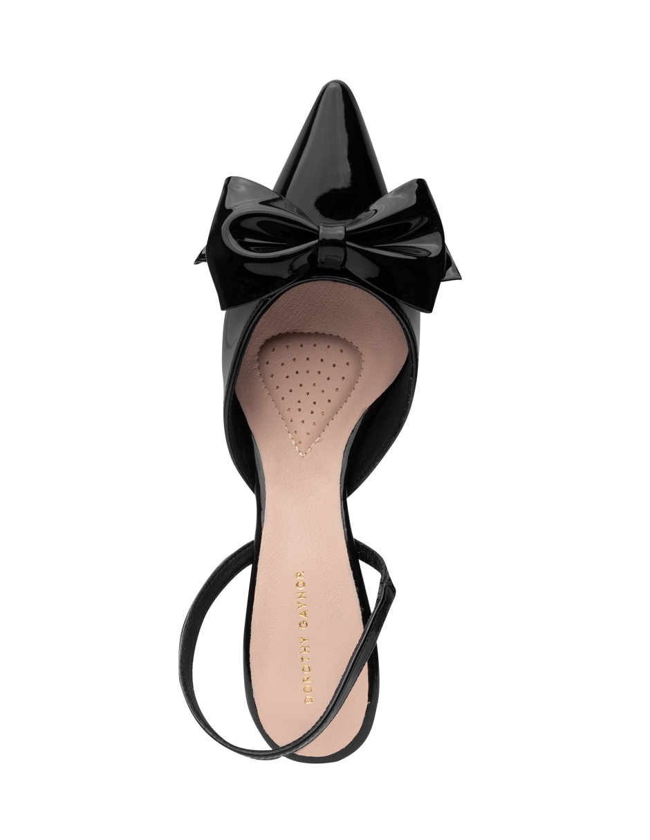 Zapatilla Charol Sin familia 6