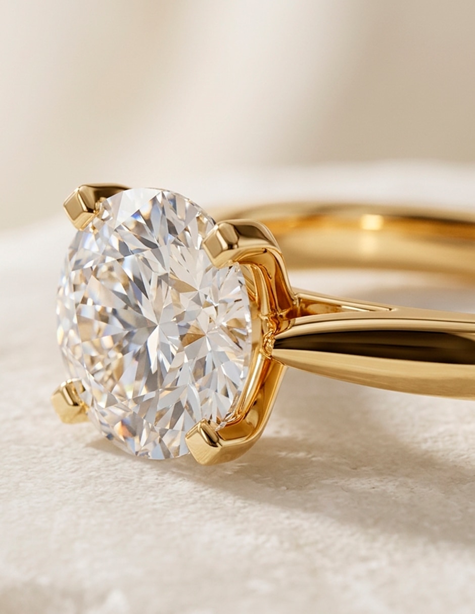 Anillo de compromiso de Oro 9 K 7