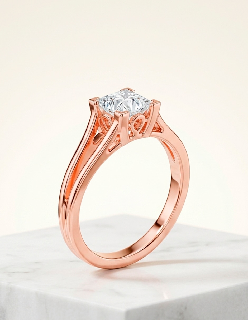Anillo de compromiso de oro 18 k 10