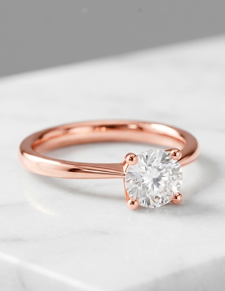 Anillo de compromiso de oro 14 K 7