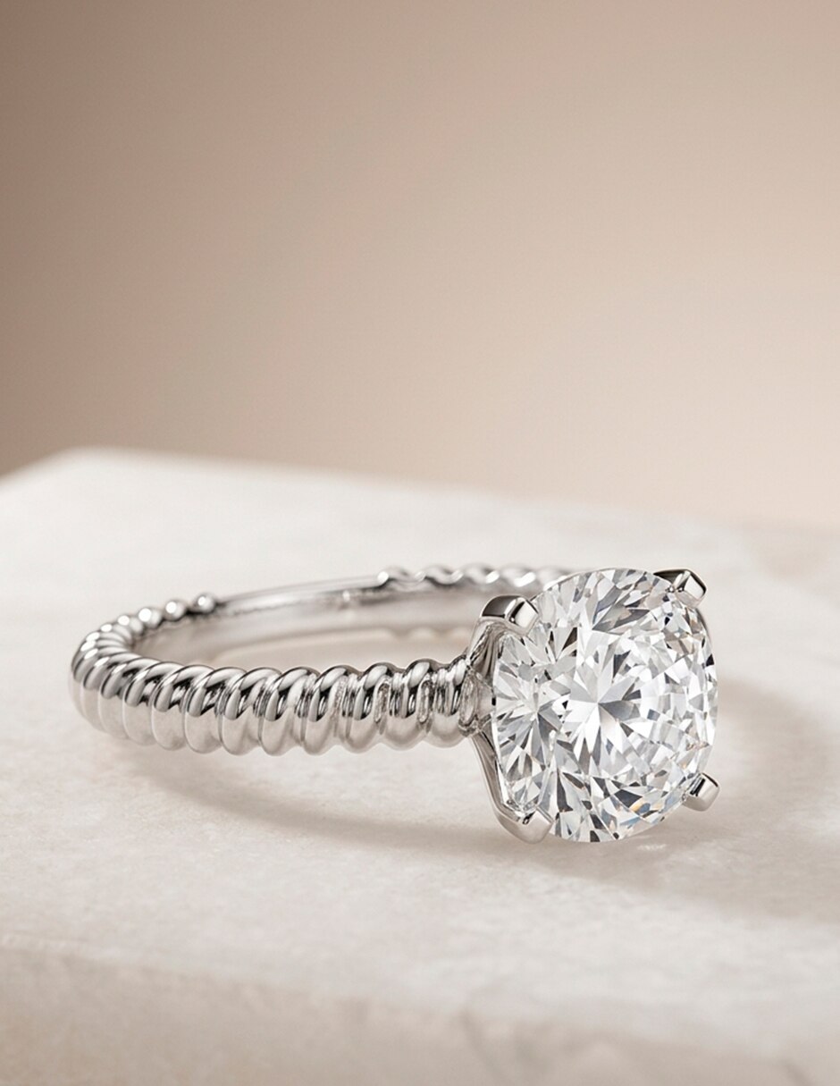 Anillo de compromiso de oro 14 k 8
