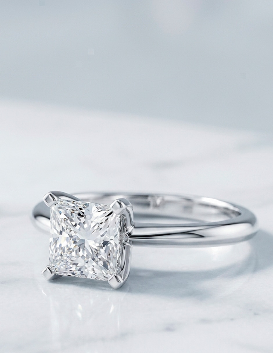 Anillo de compromiso de oro 18 k 10