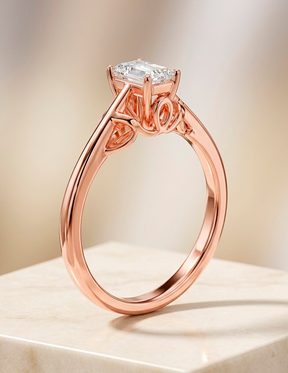 Anillo de compromiso de oro 9 K 7