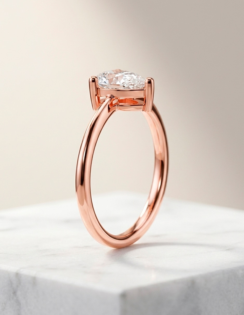 Anillo de compromiso de oro 18 K 7