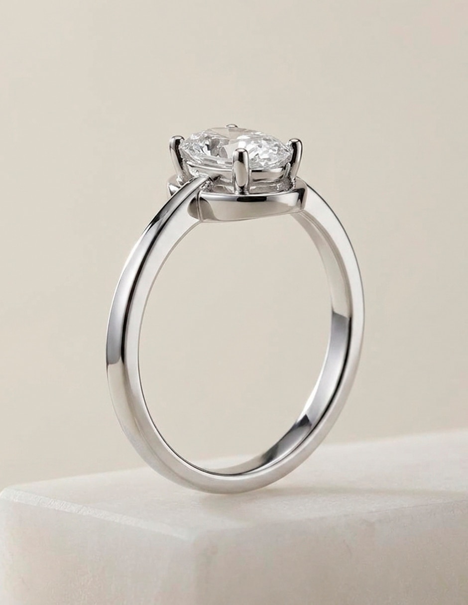 Anillo de compromiso de oro 18 k 6