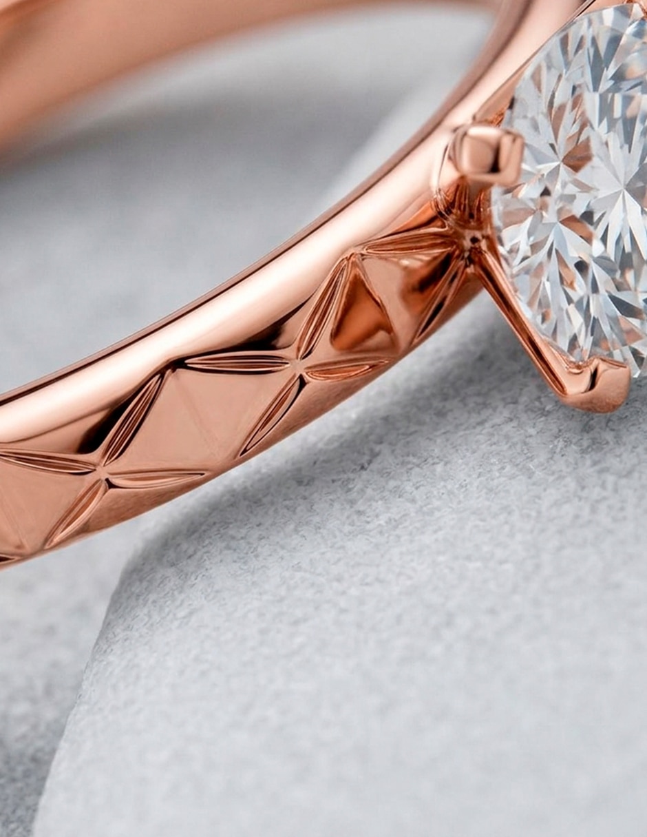 Anillo de compromiso de oro 18 k 6