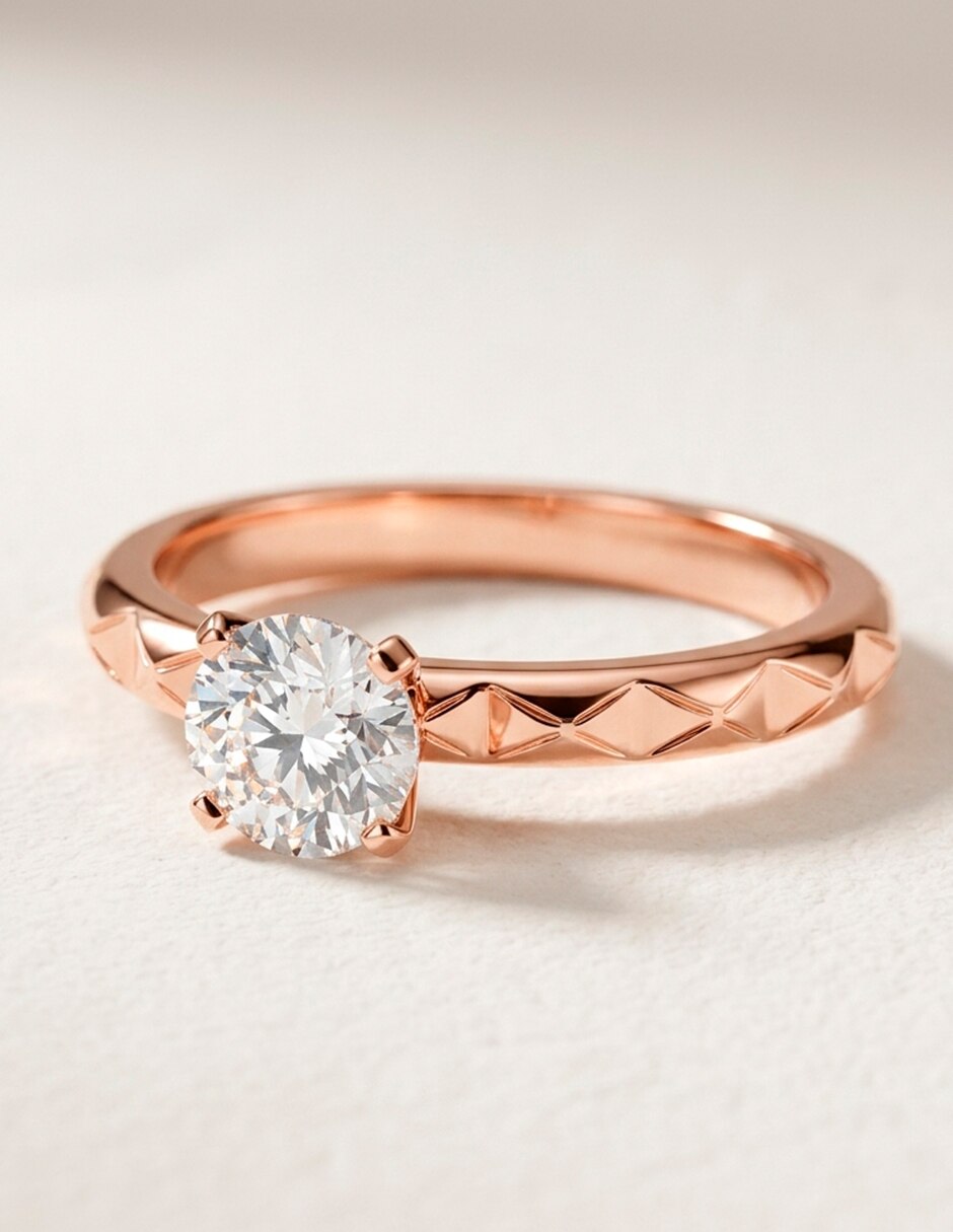 Anillo de compromiso de oro 14 k 7