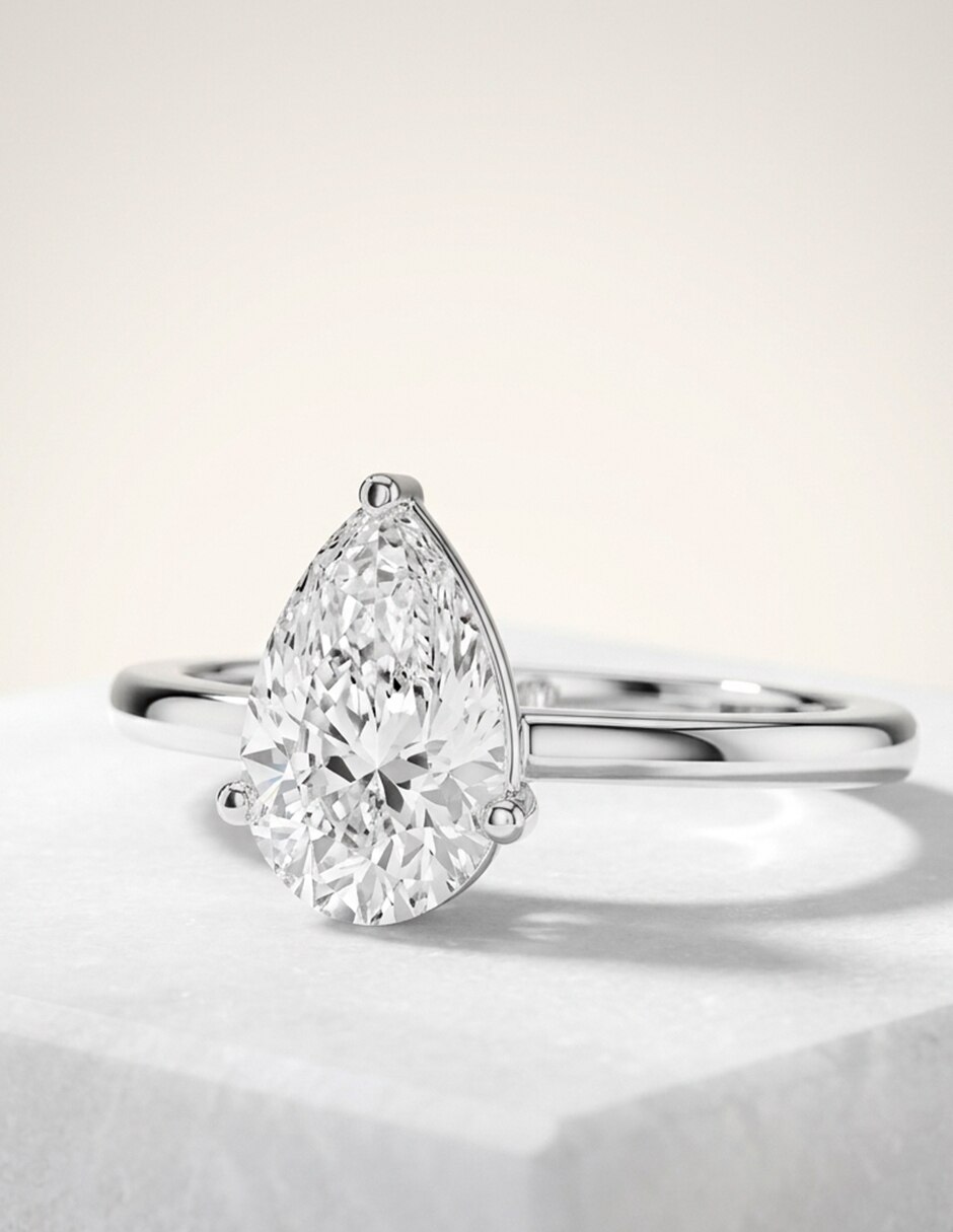 Anillo de compromiso de Oro 18 K Zirconia cúbica 7