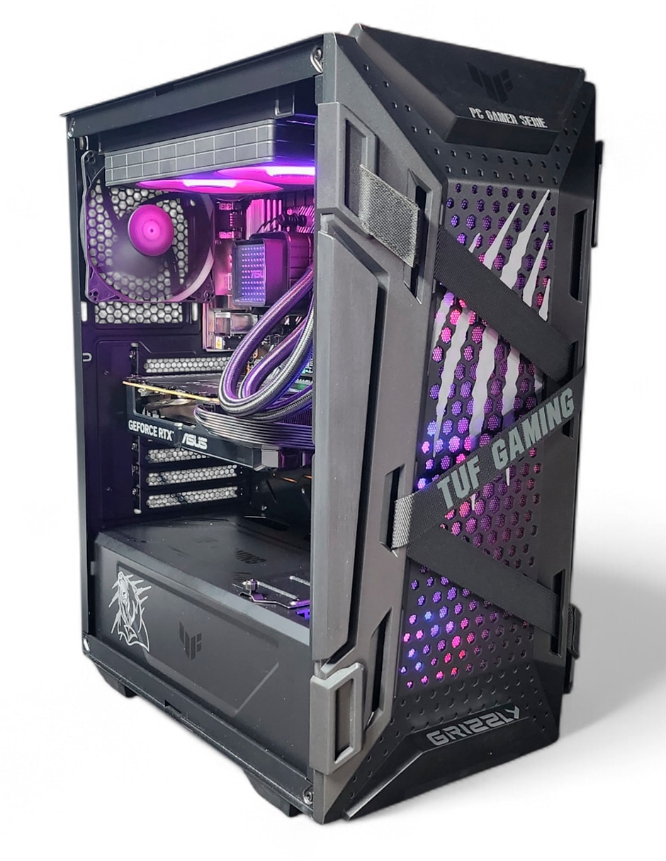 Computadora gamer PCG-AMD100 AMD Ryzen 7 NVIDIA GeForce RTX 5060 32 GB RAM 1 TB SSD